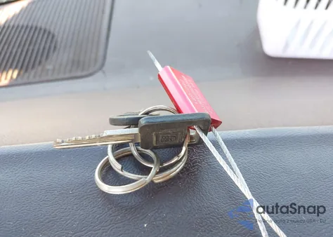 1994 GMC Sierra C1500 z USA, uszkodzony, nr VIN 1GTEC14H9RE521303